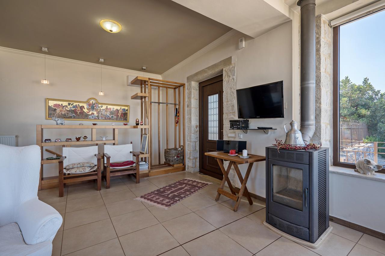Sea Views At Villa Anemomylos With Heated Pool, Ping Pong And Tennis Agia Pelagia  Ngoại thất bức ảnh